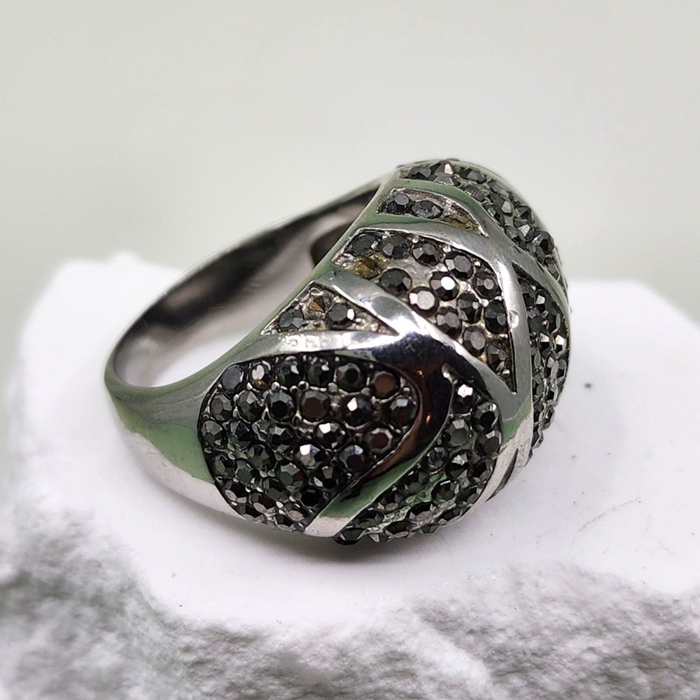 Stainless Steel Black Rhinestone Dome Statement Ring Size 7.5 Gothic Sparkle